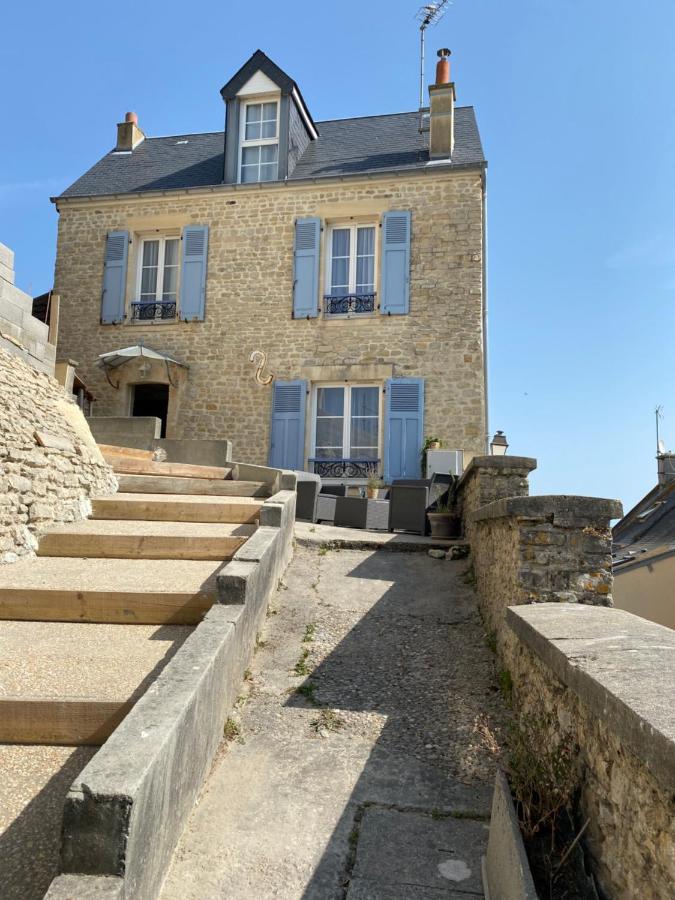 La Maison Bleue Port-en-Bessin-Huppain Exterior photo