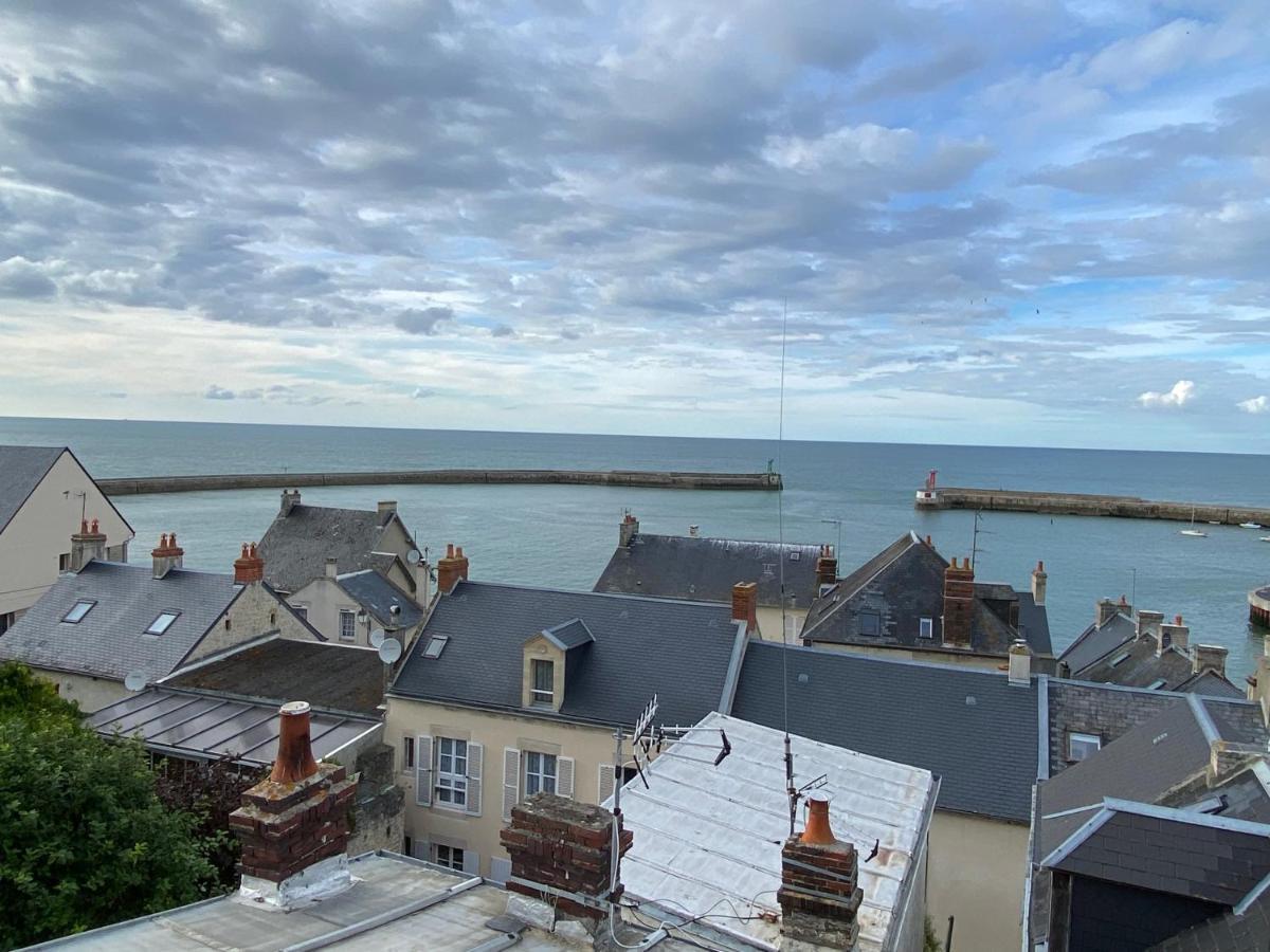 La Maison Bleue Port-en-Bessin-Huppain Exterior photo