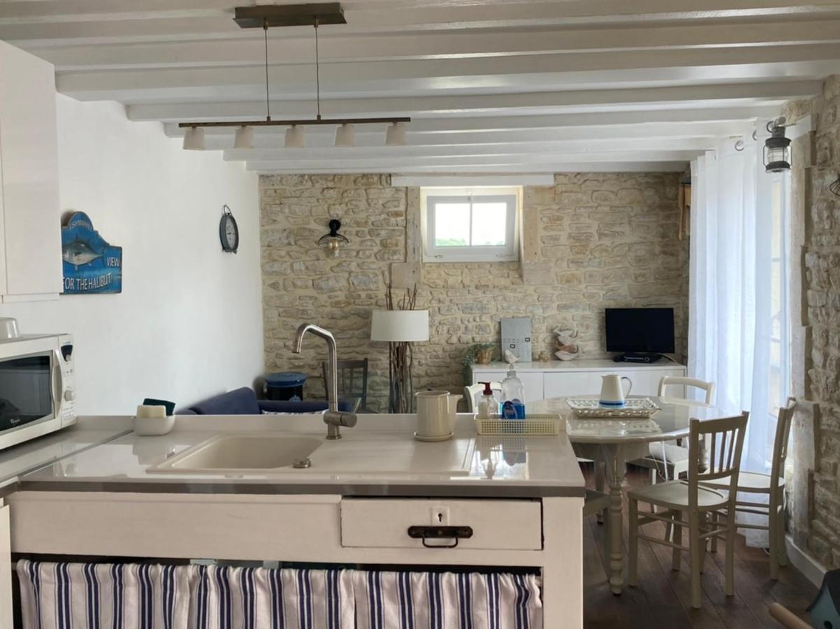 La Maison Bleue Port-en-Bessin-Huppain Exterior photo
